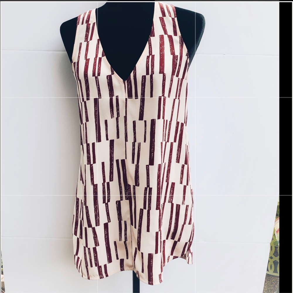 Vince Geometric print sleeveless silk top Sz S